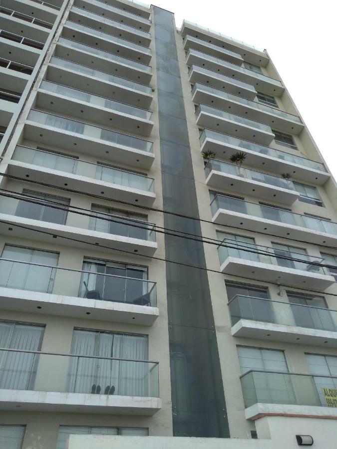 Beachfront Condo San Miguel Lima Exteriér fotografie